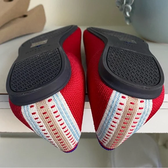 Rothy’s Square in Cardinal - Picture 5 of 10